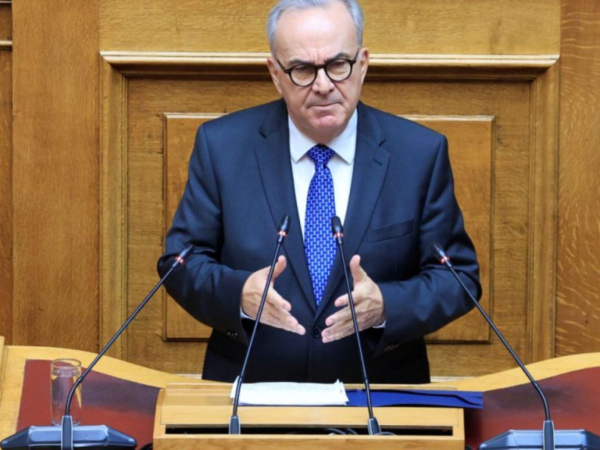 Παπαθανάσης: Νέες ενεργειακές αναβαθμίσεις δημοσίων κτιρίων, ύψους 5,785 εκατ. ευρώ, μέσω ΕΣΠΑ