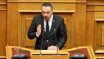Παρασύρης για τις συμβάσεις Chevron και HELLENiQ: Παραμένουμε προς το παρόν στην πλευρά των θετικά σκεπτόμενων