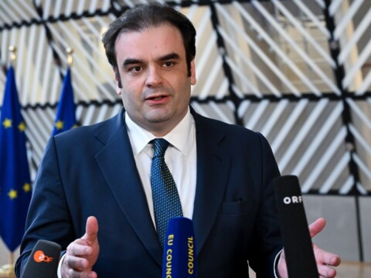 Πιερρακάκης στο Reuters: Η Ευρώπη πρέπει να δράσει συντονισμένα για τις πιέσεις στην οικονομία, ανθεκτική η Ελλάδα