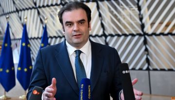 Πιερρακάκης στο Reuters: Η Ευρώπη πρέπει να δράσει συντονισμένα για τις πιέσεις στην οικονομία, ανθεκτική η Ελλάδα