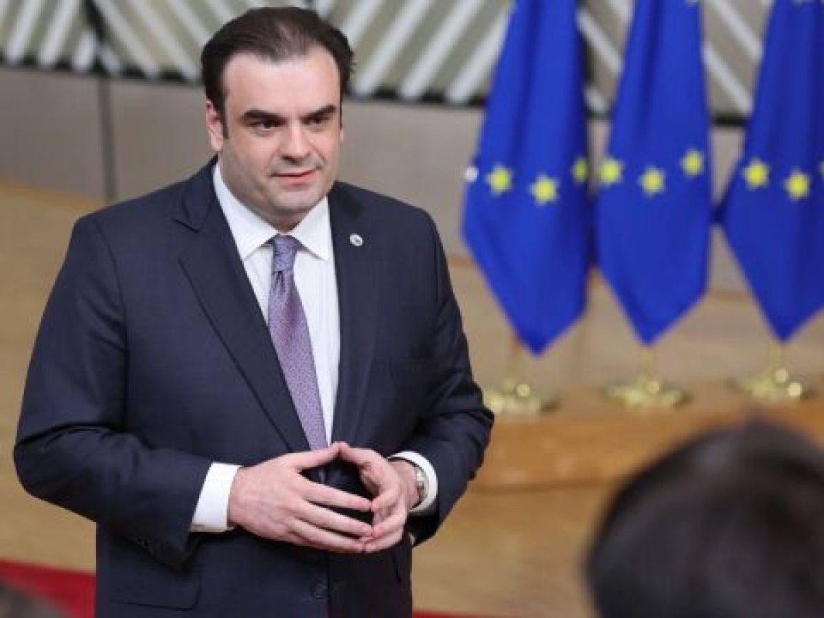 Πιερρακάκης: Θα αντιμετωπίσουμε τις ανησυχίες πολιτών και επιχειρήσεων για το ενεργειακό κόστος – Ο αντίκτυπος του πολέμο