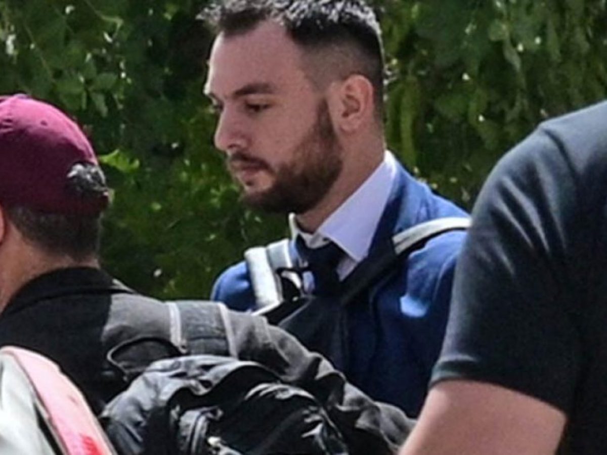 Ποινή φυλάκισης τεσσάρων ετών στον Κωνσταντίνο Φλώρο για τον ξυλοδαρμό Γραμμένου στη Βουλή