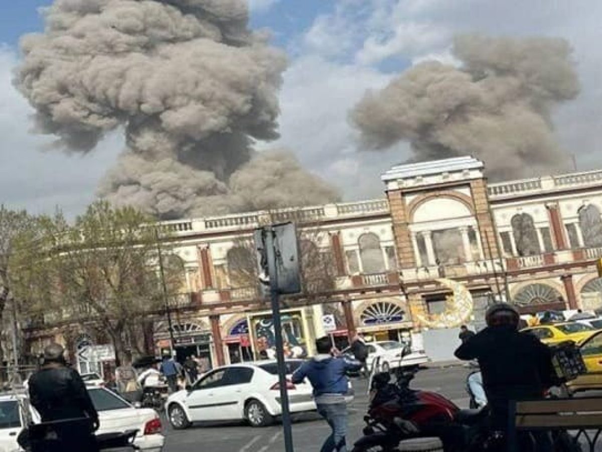 Πνιγηρή και χυδαία η προπαγάνδα πολέμου της Δύσης