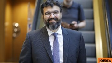 «Πρέπει να διαλυθεί ο ΣΥΡΙΖΑ και η Νέα Αριστερά», λέει ο στενός συνεργάτης του Τσίπρα Γιώργος Βασιλειάδης