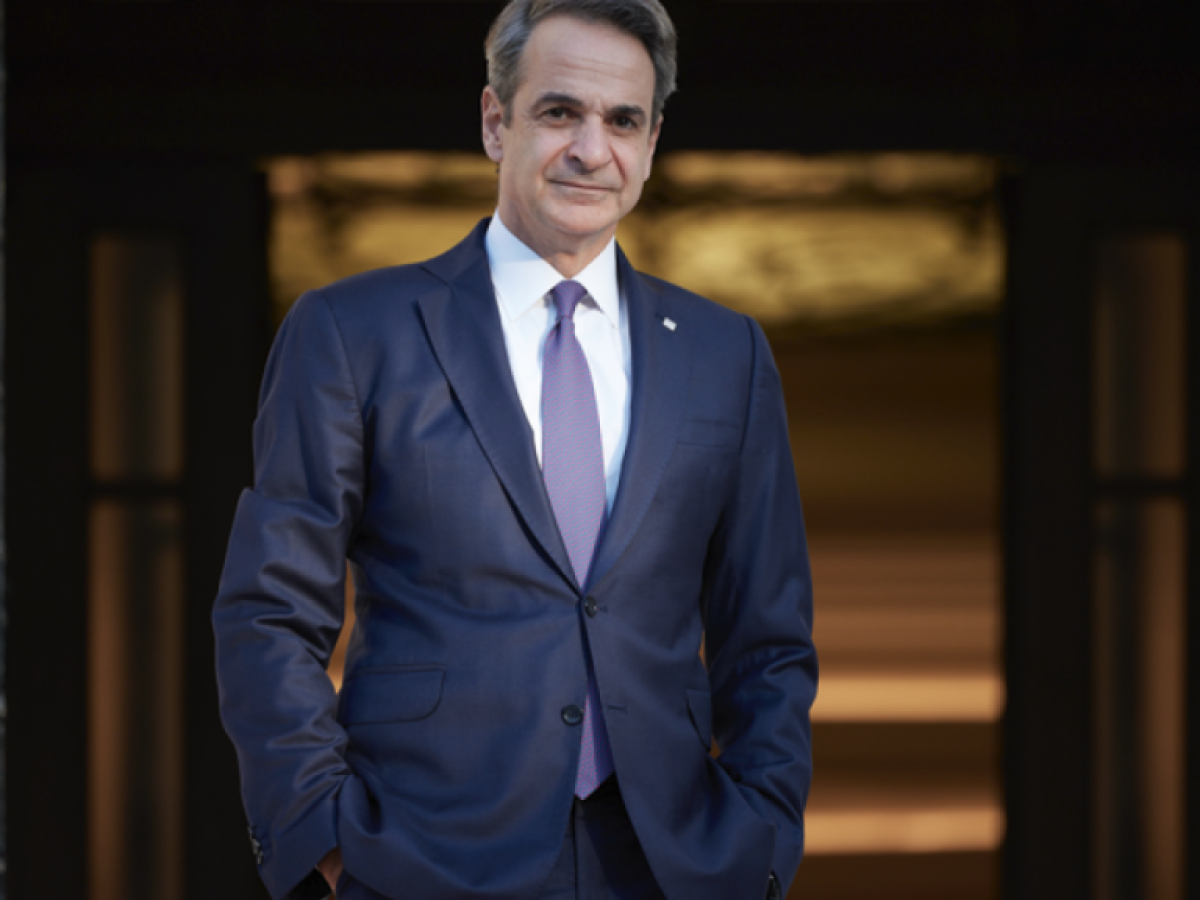 Πρόωρες εκλογές: Παρά τις διαψεύσεις, τα σενάρια επιμένουν