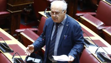 &laquo;&Pi;&rho;&omicron;&beta;ά&rho;&epsilon;&iota;&raquo; &tau;&alpha; &gamma;&alpha;&lambda;ά&zeta;&iota;&alpha; &omicron; &Pi;&alpha;&rho;&alpha;&sigma;&kappa;&epsilon;&upsilon;&alpha;ΐ&delta;&eta;&sigmaf;, &alpha;&lambda;&lambda;ά&hellip;