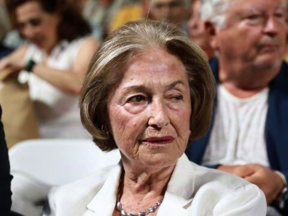 ΠΑΣΟΚ: Λόγω ίωσης δεν θα παραστεί στο συνέδριο η Δάφνη Σημίτη – Είχε προσκληθεί από τον Ανδρουλάκη