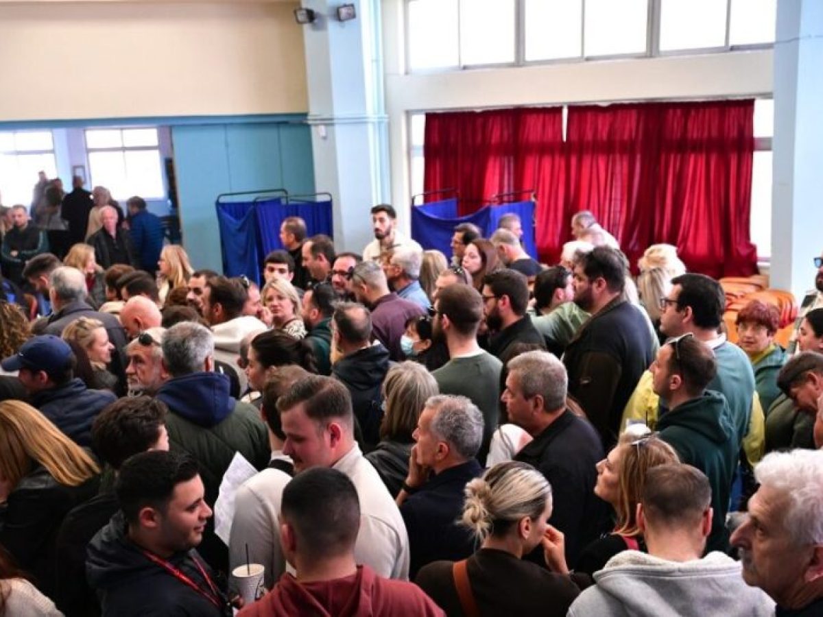 ΠΑΣΟΚ: Παράταση στις εκλογές για την ανάδειξη συνέδρων – Συμμετοχή άνω των 150.000 πολιτών δείχνουν τα πρώτα στοιχεία