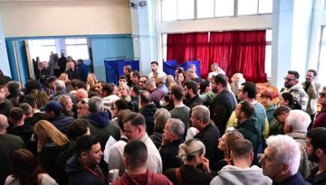 ΠΑΣΟΚ: Παράταση στις εκλογές για την ανάδειξη συνέδρων μέχρι τις 20.00 – Συμμετοχή άνω των 150.000 πολιτών δείχνουν τα πρ