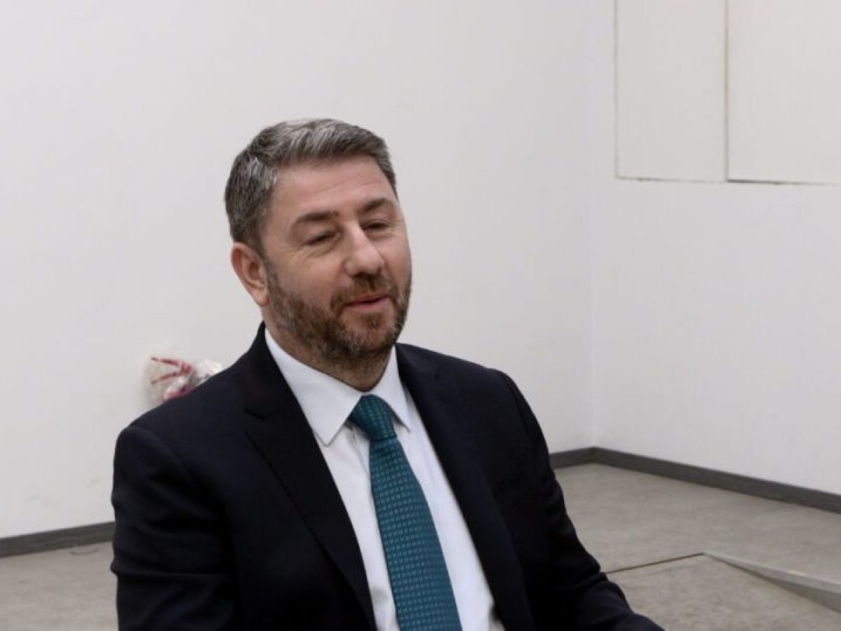 ΠΑΣΟΚ: Ανδρουλάκης και Δούκας προς συμβιβασμό για τη «μη συγκυβέρνηση» – Νέες φωτιές άναψαν οι ξαφνικές αλλαγές στο κατασ