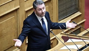 Ροντέο το ΠΑΣΟΚ δύο εβδομάδες πριν από το συνέδριο