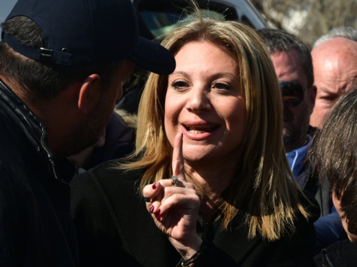 Ρούτσι για Καρυστιανού στη συγκέντρωση για τα Τέμπη: Την παρακαλούσα να μιλήσει, αλλά δεν ήθελε να περιμένει άλλο