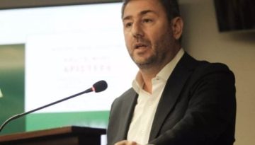 Σάλος με το σύνθημα που φώναζαν στο συνέδριο του ΠΑΣΟΚ  στον Νίκο Ανδρουλακη οι οπαδοί του