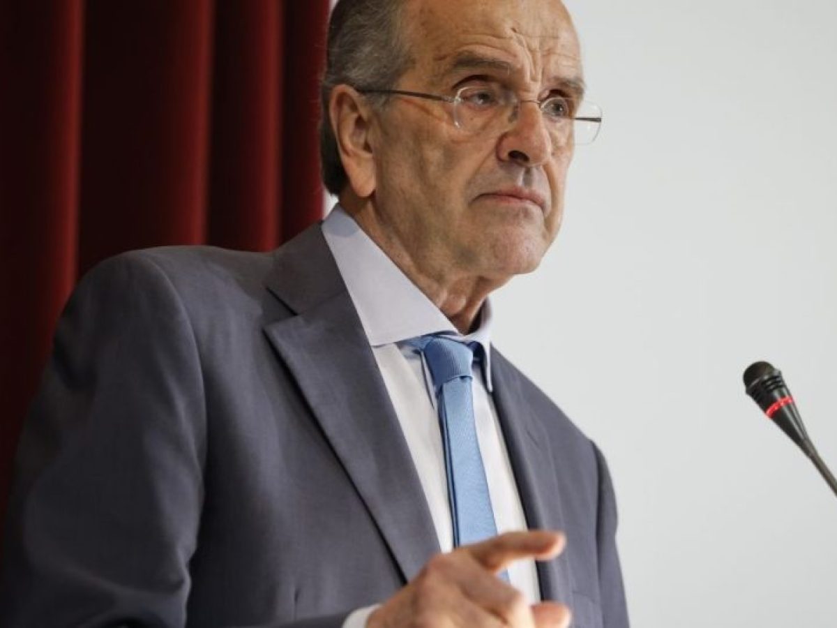 Σαμαράς για Κύπρο, Ιράν και Τουρκία: «Εθνικός ευτελισμός ή νέα στρατηγική;»