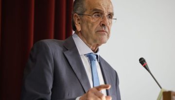 Σαμαράς για Κύπρο, Ιράν και Τουρκία: «Εθνικός ευτελισμός ή νέα στρατηγική;»