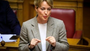 Σδούκου: Εκλογές το 2027 – Όποιος ψηφίζει ΠΑΣΟΚ ψηφίζει μαζί και κόμμα-έκπληξη
