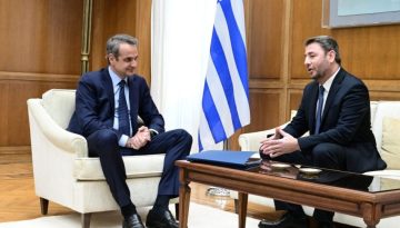 &Sigma;&epsilon; &laquo;&kappa;ό&kappa;&kappa;&iota;&nu;&omicron; &sigma;&upsilon;&nu;&alpha;&gamma;&epsilon;&rho;&mu;ό&raquo; &eta; &Alpha;&theta;ή&nu;&alpha;: &Omicron; &Delta;έ&nu;&delta;&iota;&alpha;&sigmaf; &sigma;&tau;&eta;&nu; &Kappa;ύ&pi;&rho;&omicron;, Patriot &sigma;&tau;&eta;&nu; &Kappa;ά&rho;&pi;&alpha;&theta;&omicron;, &sigma;&upsilon;&nu;ά&nu;&tau;&eta;&sigma;&eta; &Mu;&eta;&tau;&sigma;&omicron;&tau;ά&kappa;&eta; &ndash; &Alpha;&nu;&delta;&rho;&omicron;&upsilon;&lambda;ά&kappa;&eta; &sigma;&tau;&omicron; &Mu;&alpha;&xi;ί&mu;&omicron;&upsilon;