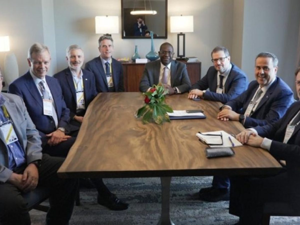 Συνάντηση Παπασταύρου με Chevron: Σεισμικές έρευνες νοτίως της Κρήτης έως το τέλος του 2026