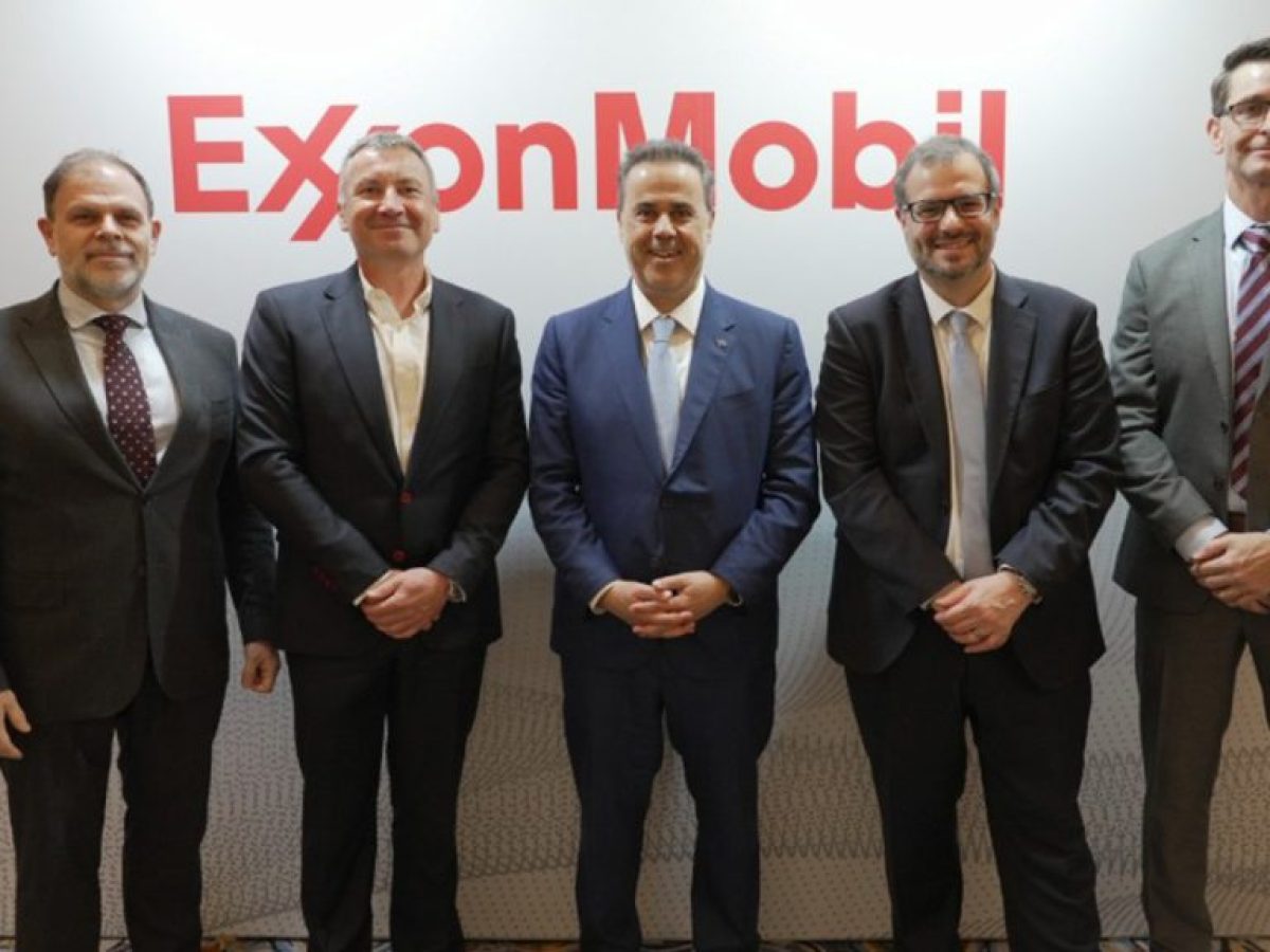 Συνάντηση Παπασταύρου με ExxonMobil: Σε τροχιά υλοποίησης η γεώτρηση στο Ιόνιο το 2027