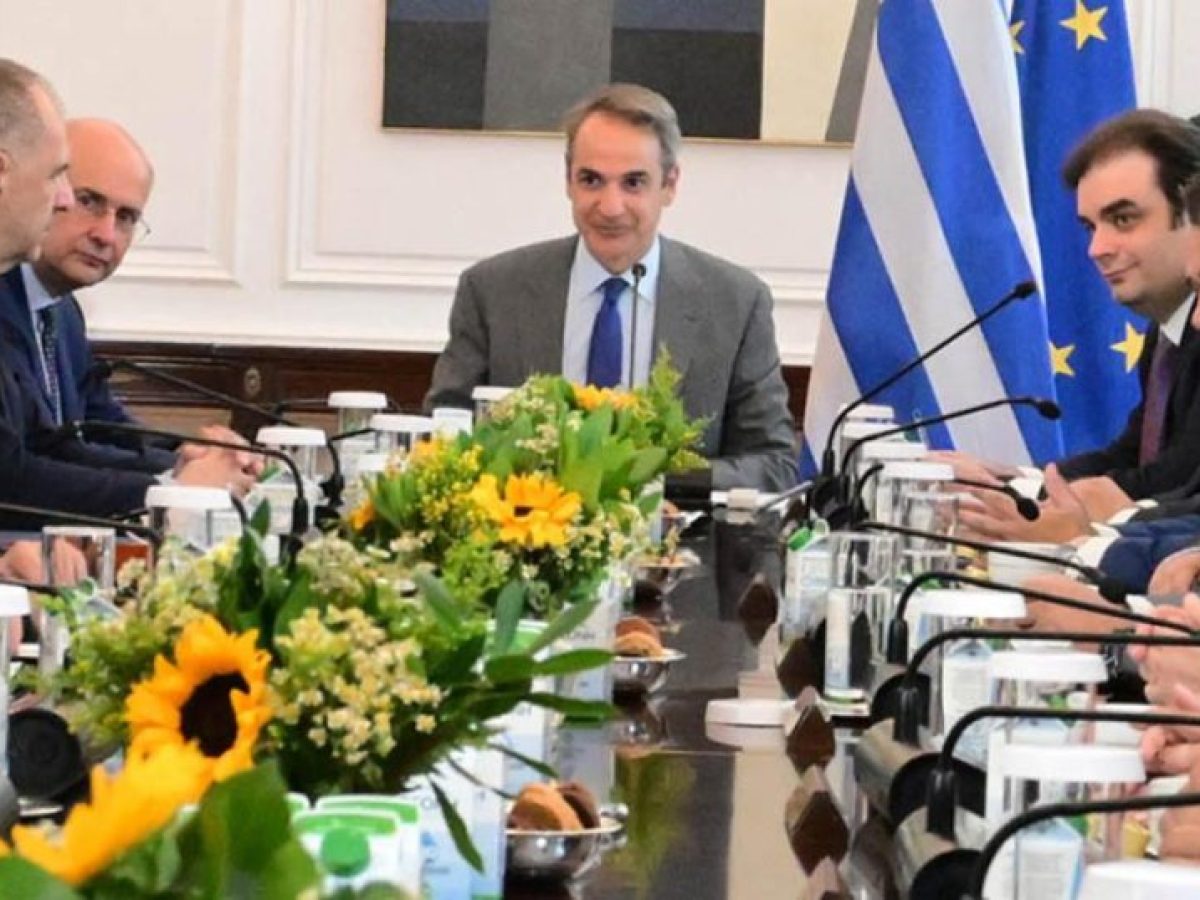 Συνεδριάζει το υπουργικό συμβούλιο – Αποκαλυπτήρια για το νέο κατώτατο μισθό