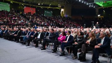 Συνέδριο ΠΑΣΟΚ: Ψηφίζουν για τη σύνθεση της νέας Κεντρικής Επιτροπής – Οι εκτιμήσεις για τους εσωκομματικούς συσχετισμούς