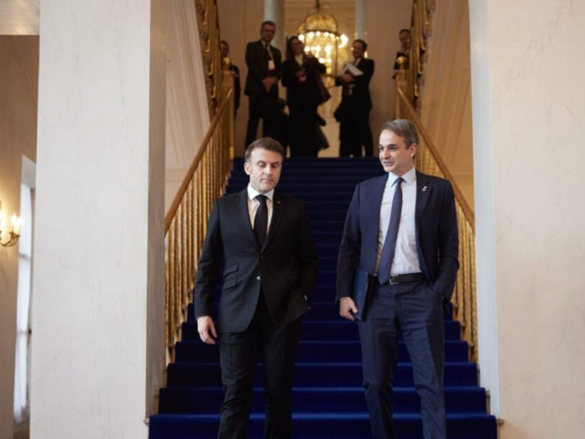 Στην Κύπρο τη Δευτέρα ο Μακρόν: Θα έχει συνάντηση με Μητσοτάκη και Χριστοδουλίδη