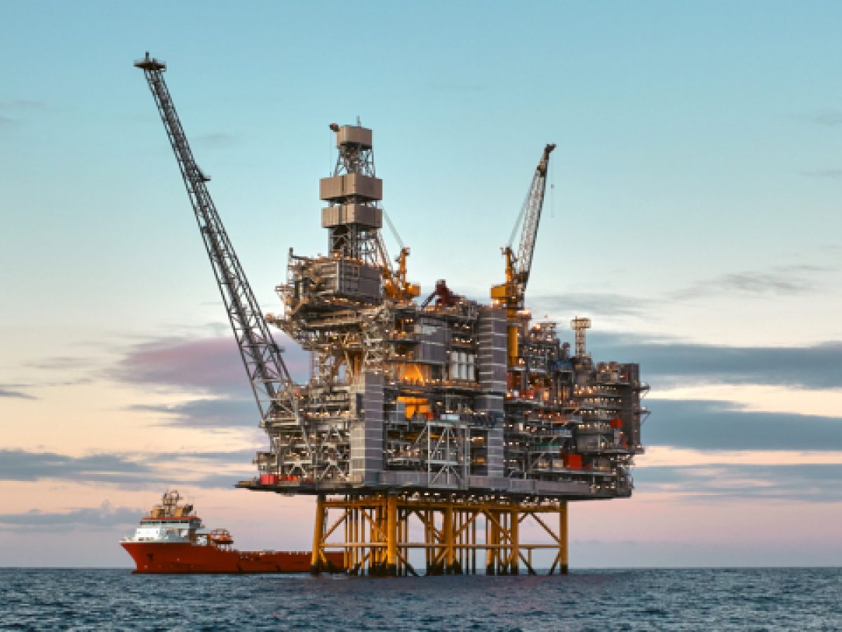 Στις ΗΠΑ ο Παπασταύρου για συναντήσεις με Chevron και ExxonMobil: Συνομιλίες για την ταχεία υλοποίηση των ενεργειακών συμ