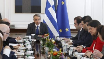 Στο υπουργικό συμβούλιο της Πέμπτης η αύξηση του κατώτατου μισθού