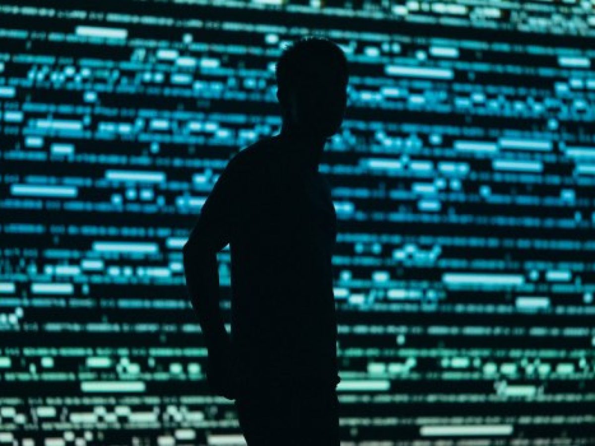 Τα «μαγειρέματα» με τον Ποινικό Κώδικα, το σκάνδαλο των υποκλοπών και η διάψευση που «φούντωσε» τη συζήτηση