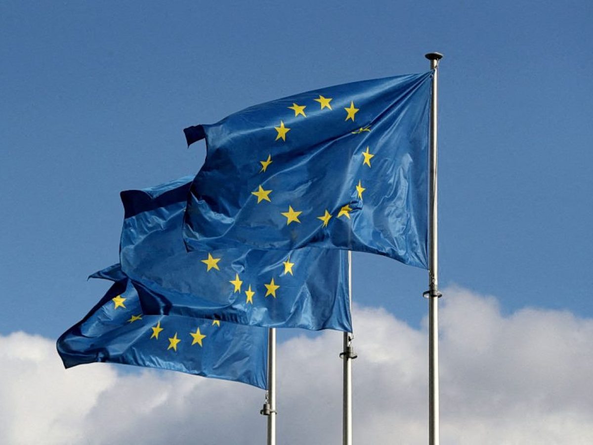 Τελεσίγραφο από Κομισιόν για «ψαλίδι» στα προγράμματα κατάρτισης