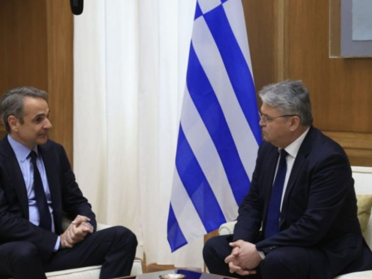 Τι ξέρει ο Μητσοτάκης και καλεί έναν-έναν τους αρχηγούς; Το τετ-α-τετ με Νατσιό και τα μηνύματα ισχύος