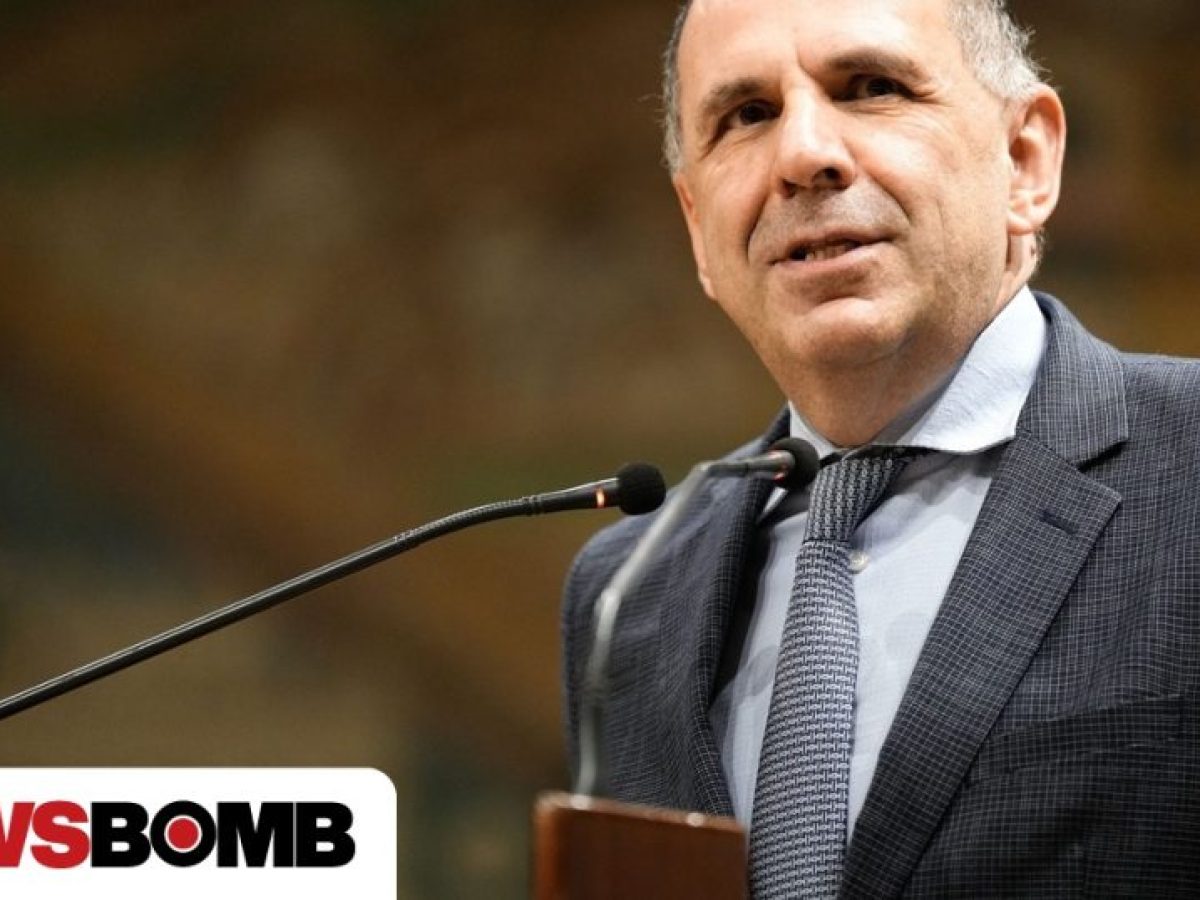 Τηλεδιάσκεψη Γεραπετρίτη με πρεσβεία Τεχεράνης για την ασφάλεια των Ελλήνων στο Ιράν