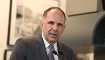 Τηλεφωνική επικοινωνία Γεραπετρίτη-ΥΠΕΞ Ηνωμένων Αραβικών Εμιράτων