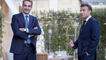 Τηλεφωνική επικοινωνία Μητσοτάκη-Μακρόν για Ιράν, Λίβανο και Κύπρο