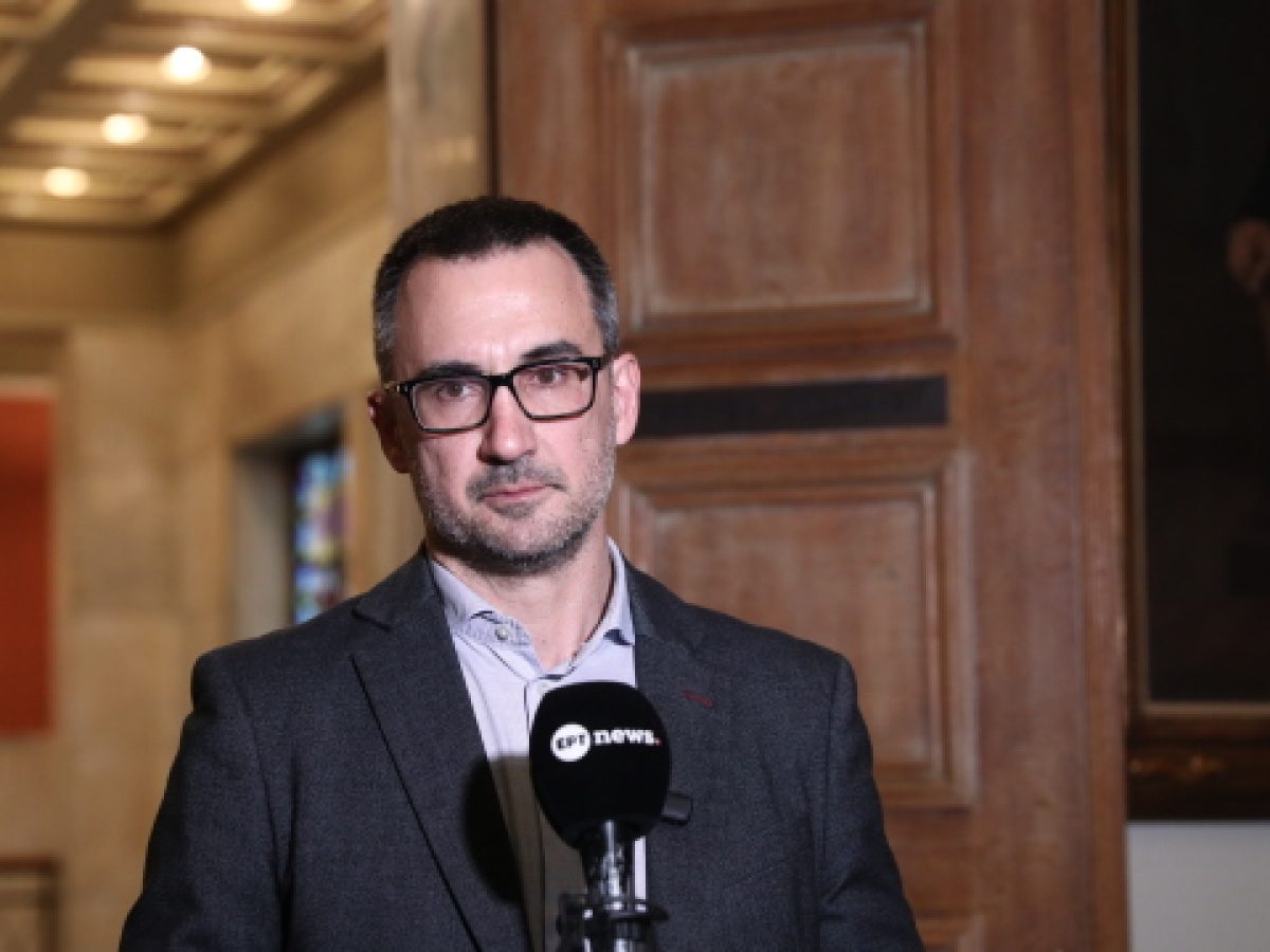 Την επόμενη εβδομάδα η παραίτηση Χαρίτση – Αναζητείται πρόσωπο κοινής αποδοχής στη Νέα Αριστερά