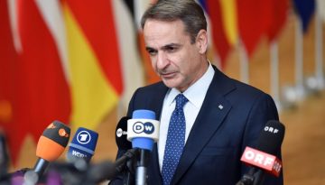 &Tau;&omicron; &laquo;&phi;&lambda;&epsilon;&rho;&tau;&raquo; &tau;&omicron;&upsilon; &Kappa;. &Mu;&eta;&tau;&sigma;&omicron;&tau;ά&kappa;&eta; &mu;&epsilon; &tau;&eta;&nu; &pi;&upsilon;&rho;&eta;&nu;&iota;&kappa;ή &epsilon;&nu;έ&rho;&gamma;&epsilon;&iota;&alpha; &sigma;&upsilon;&nu;&epsilon;&chi;ί&zeta;&epsilon;&tau;&alpha;&iota;