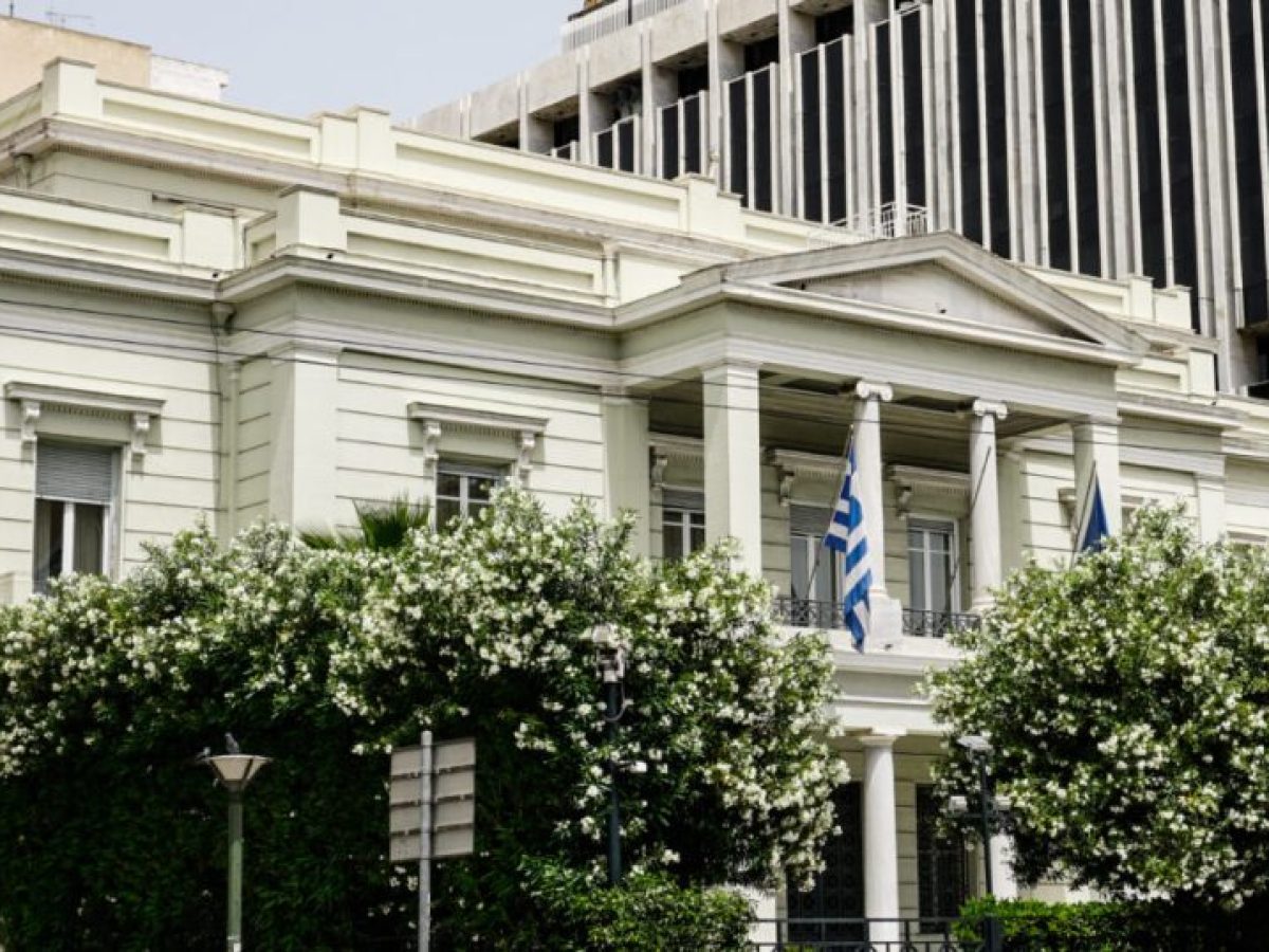 Το υπουργείο Εξωτερικών Ελλάδας καταδικάζει την απαγόρευση εισόδου του Λατίνου Πατριάρχη στον Πανάγιο Τάφο