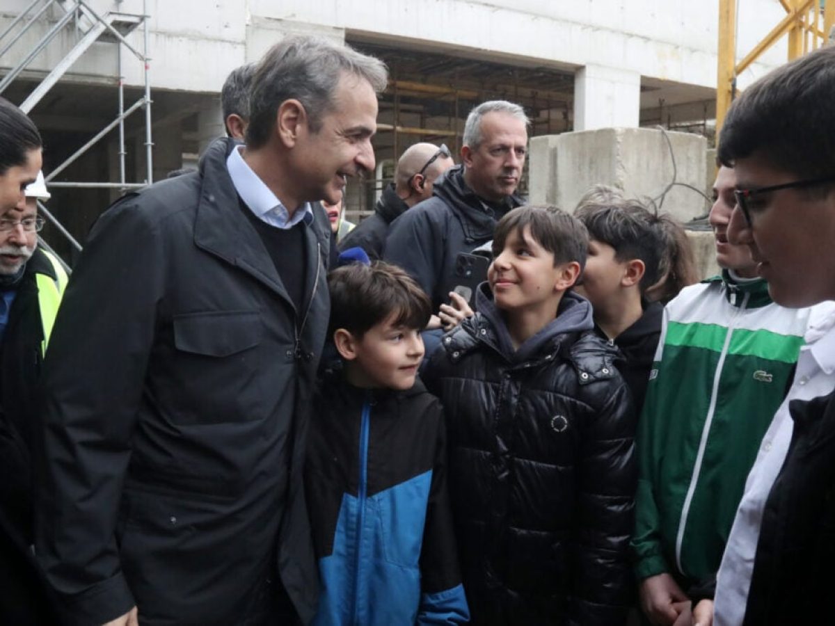 Το μήνυμα Μητσοτάκη από τα υπό ανέγερση σχολεία στη Θεσσαλονίκη