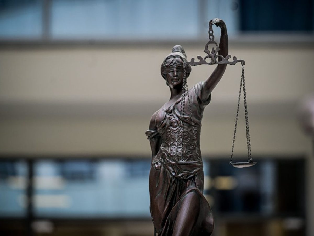 Το παρακράτος δεν ηττήθηκε (ακόμη)