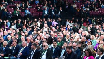 Το ΠΑΣΟΚ περνά στην αντεπίθεση: Τέλος τα σενάρια συνεργασίας με τη ΝΔ