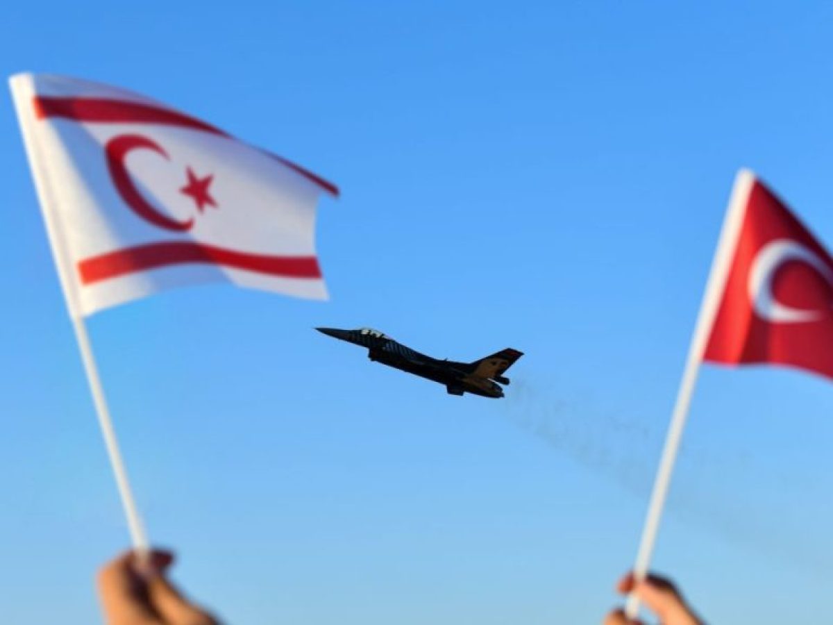 Τσελίκ: «Στείλαμε F-16 στην Κύπρο για ισορροπία δυνάμεων στην Ανατολική Μεσόγειο»