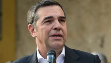 Τσίπρας: «Να δεσμευτεί η Ελληνική Κυβέρνηση ότι δε θα εμπλακεί στον πόλεμο»