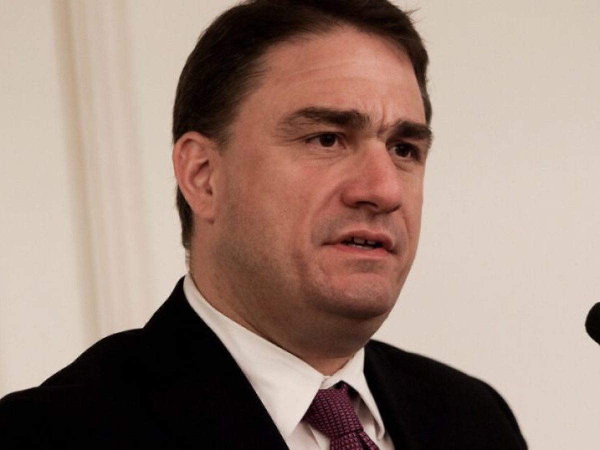 Τσουκαλάς: Το μέγεθος της ηθικής και θεσμικής παρακμής της κυβέρνησης δεν παύει να μας εκπλήσσει