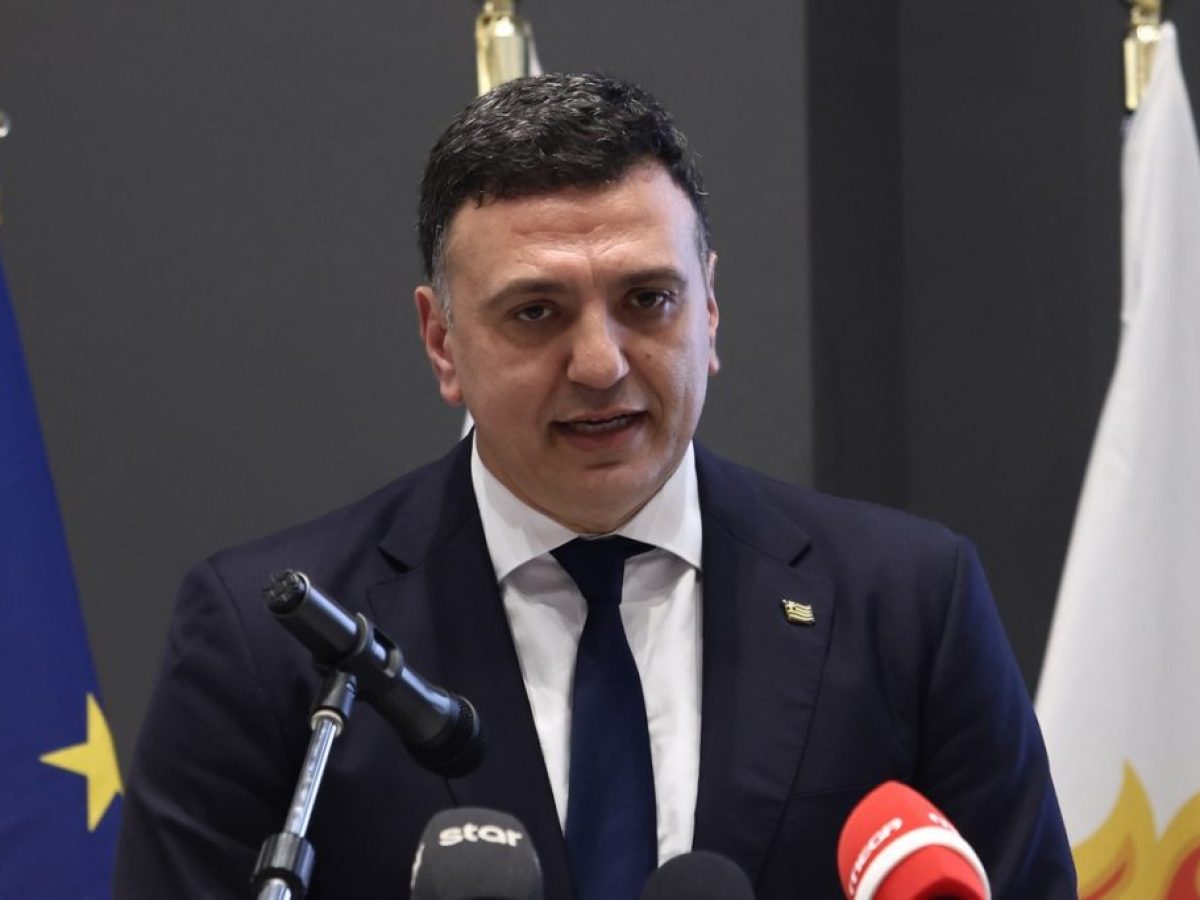 Βασίλης Κικίλιας: «Πρώτα η ασφάλεια των ναυτικών μας» – Οι κίνδυνοι στη Μέση Ανατολή και το σχέδιο για Κρήτη