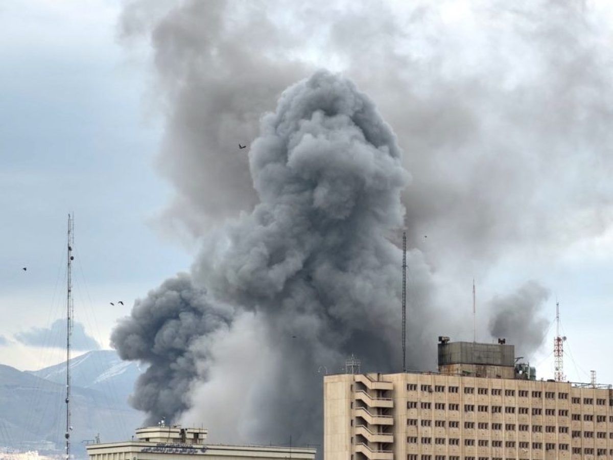 Βαθαίνει η ελληνική εμπλοκή στον πόλεμο – Πώς η χώρα μπαίνει στο κάδρο της σύγκρουσης