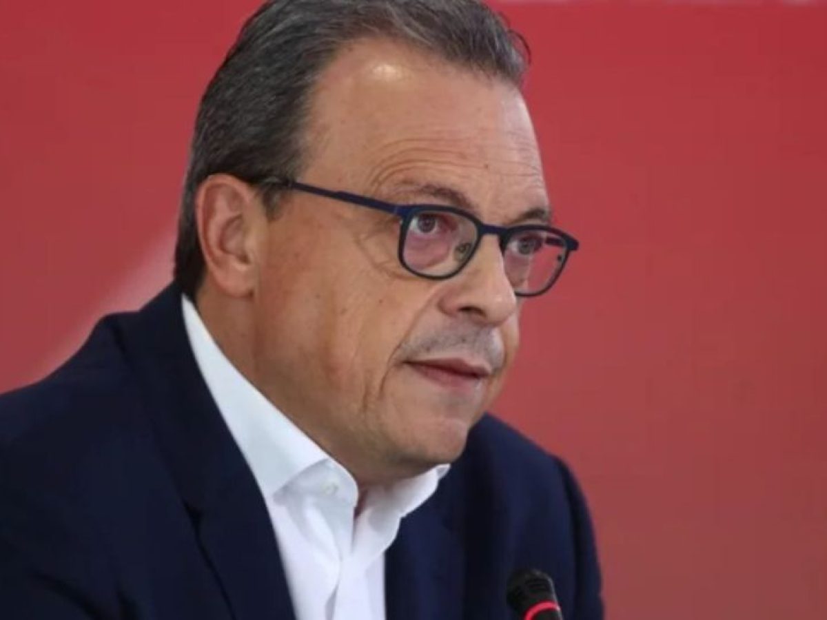 «Βρείτε τα, ενωθείτε»: ο Φάμελλος πιέζει για μέτωπο κατά της ακρίβειας