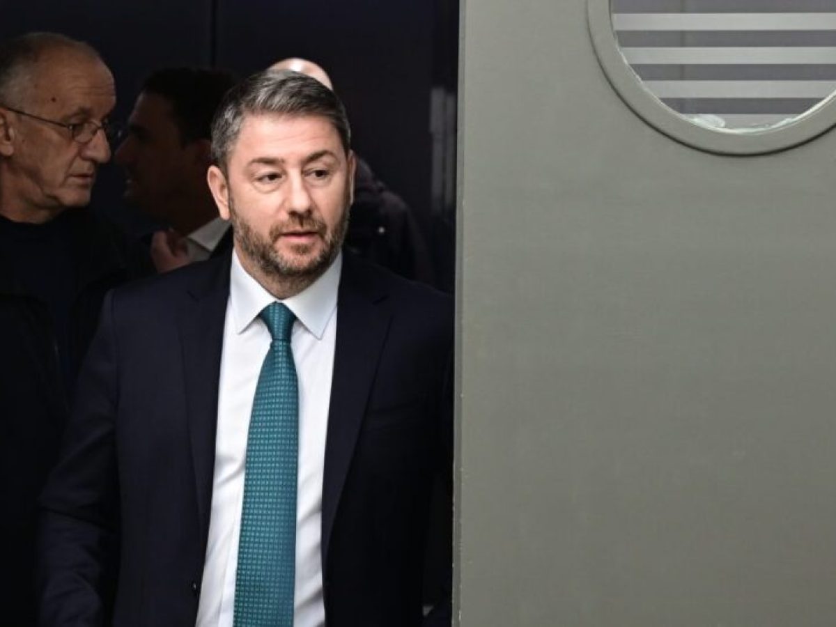 Ανακωχή στο ΠΑΣΟΚ ελέω συνεδρίου: Το μανιφέστο Ανδρουλάκη, η παρέμβαση Δούκα και οι ομιλίες των κορυφαίων