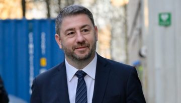 Ανδρουλάκης: Η Ευρώπη να πάρει πρωτοβουλίες ειρήνευσης – Κάποιοι ηγέτες συμπεριφέρονται ως υποτελείς του Τραμπ