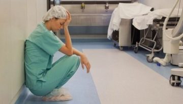 Από την αποδόμηση στην κατάρρευση του ΕΣΥ