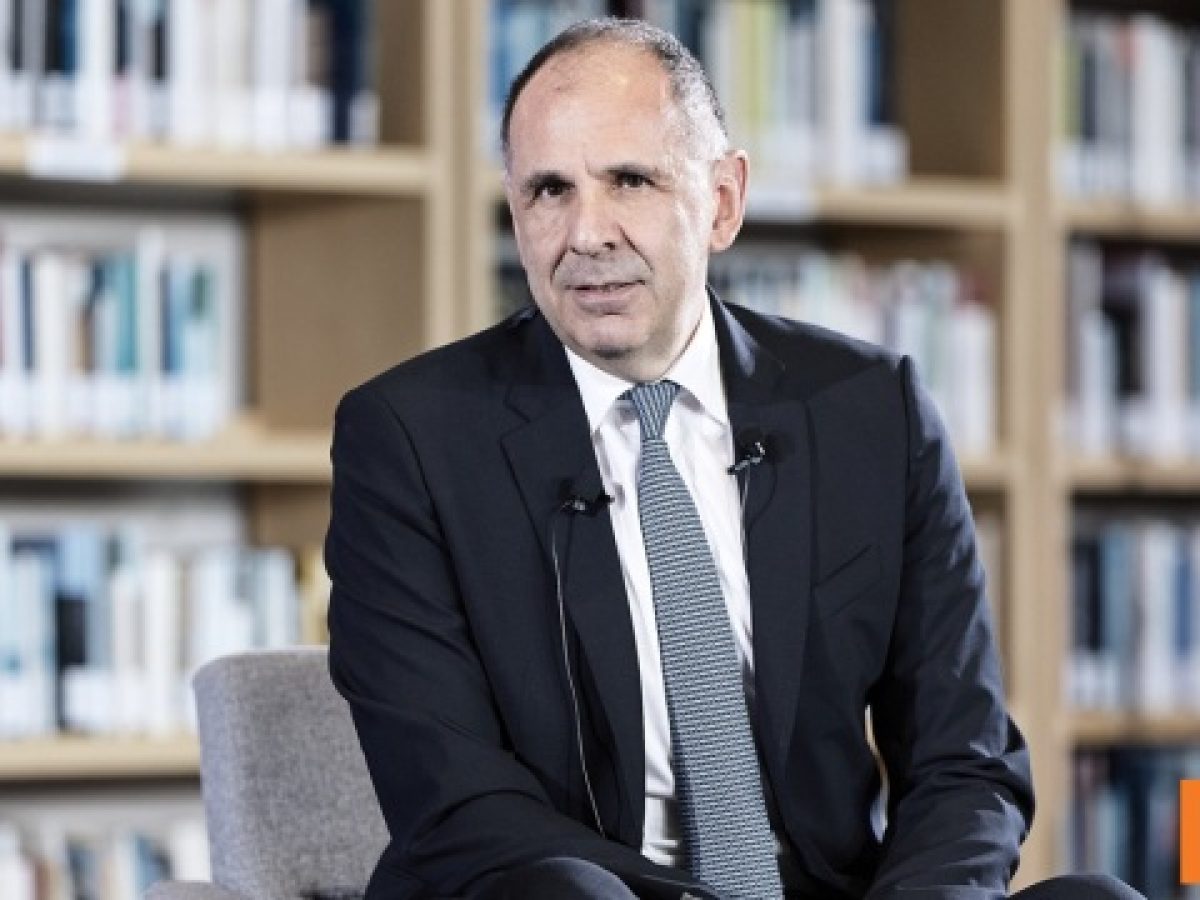 Ασύμμετρη η κατάσταση στο Ιράν,  η Σούδα δεν είναι καθόλου στον σχεδιασμό τους αυτή τη στιγμή, λέει ο Γεραπετρίτης